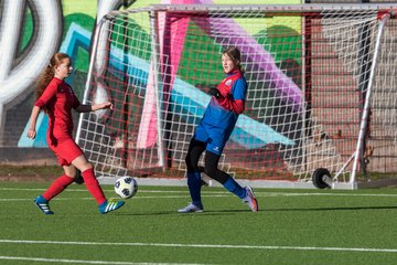 Bild 70 - wCJ Eimsbuettel - VfL Pinneberg : Ergebnis: 6:2